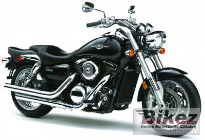 2005 Suzuki Boulevard M95 photo
